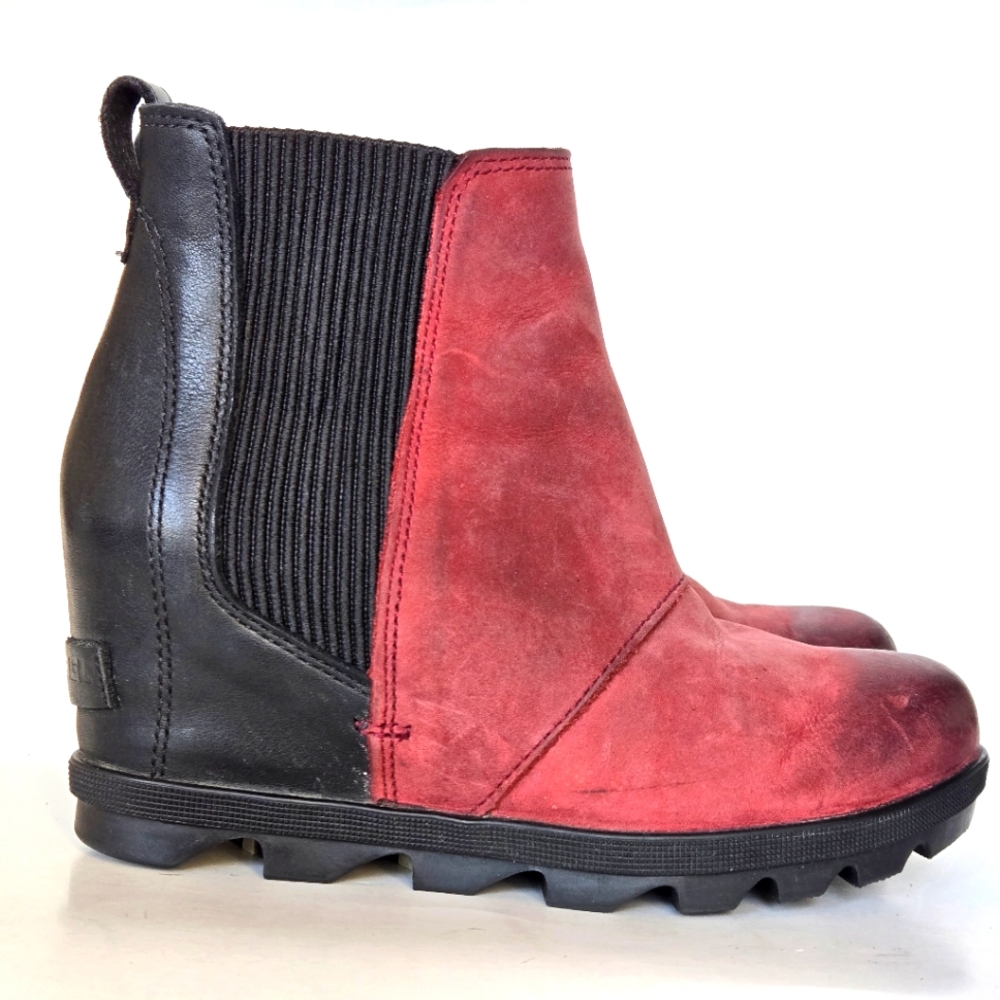 Sorel Joan of Arctic wedge boots 6